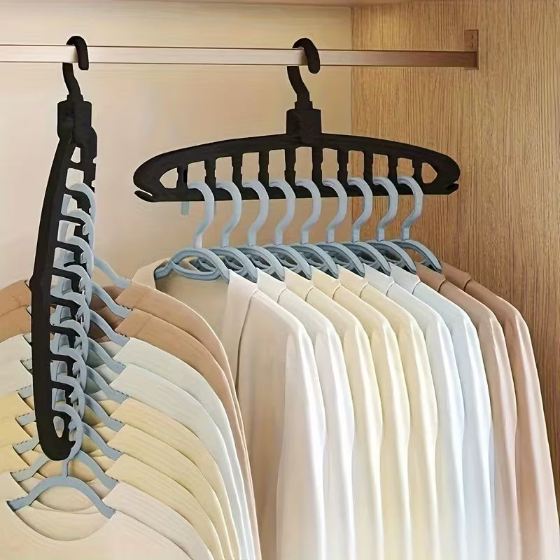 Plastic 11-hole Clothes Hanger Storage Rack